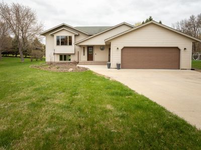4701 Country Shrs SW