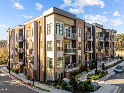 2441 Campus Shore Dr #109