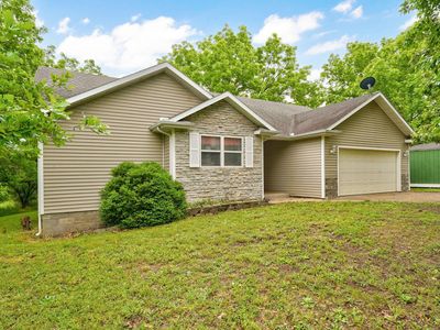21445 Lawrence 2074