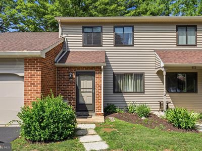 402 Curtis Ct