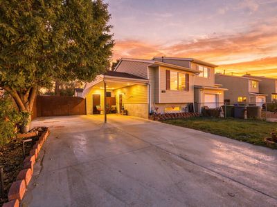 1466 W Twin Oaks Dr S