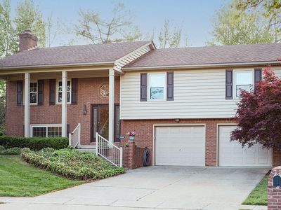 3209 Chesterfield Cir