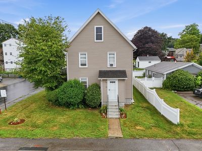 33 Howe Ave