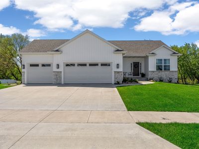 329 McCarran Ave NE