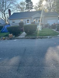 229 Sylvester Streets