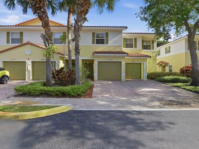 2423 NW 31st Court