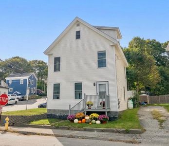732 Middle Street