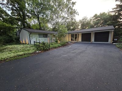 3S220 Blackcherry Ln