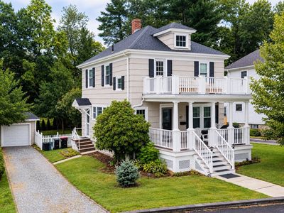 97 Burkeside Ave