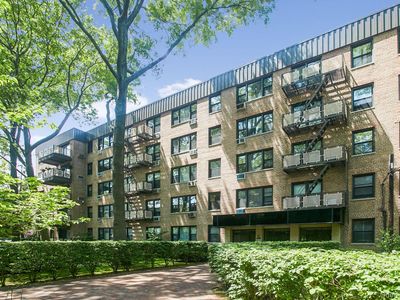 4 Birchwood Court #3J