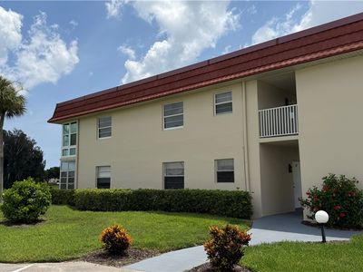 40 Woodland Dr APT 105