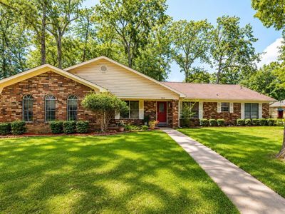 3513 Richwood Dr