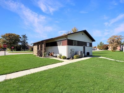 227 1st Ave SW