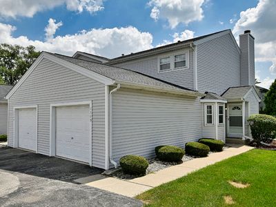 230 N Walnut St APT D