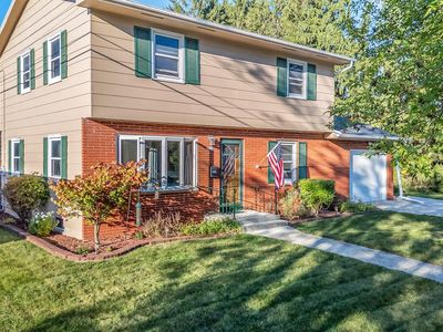 2518 Mac Arthur AVENUE