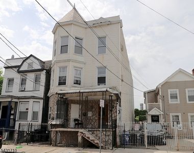 56 Vanderpool St