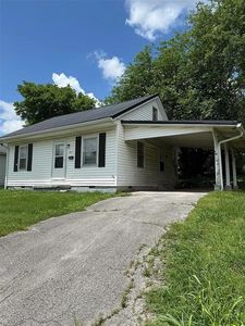 405 W Locust St
