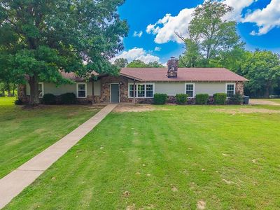 115 Greenwood Cir