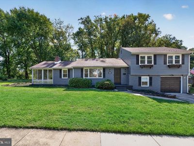 405 Country Club Dr