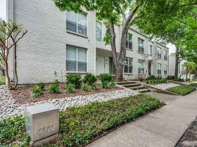 4122 Travis St UNIT 9