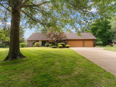 7521 Carriage Ct