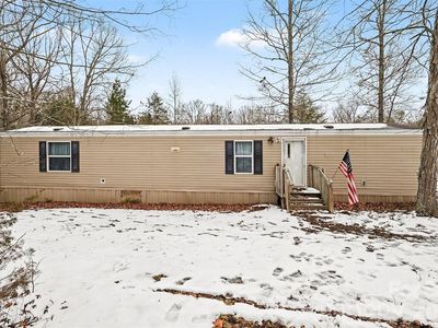 1846 Apple Blossom Rd