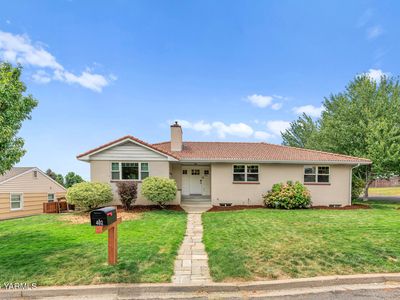 402 S 35th Ave