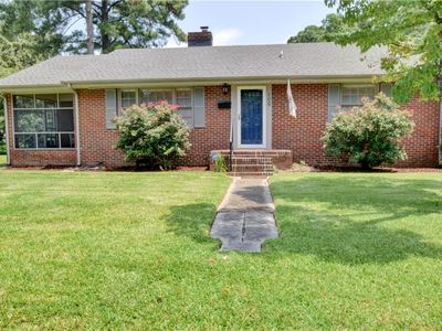109 Lynn Dr