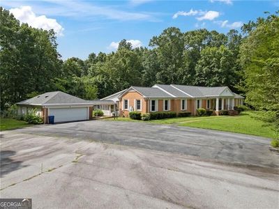 291 E Memorial Dr