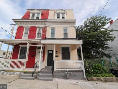 427 Muench St