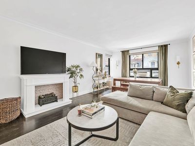 316 W 84th St APT 5A