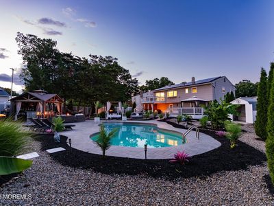 109 Twin Rivers Drive