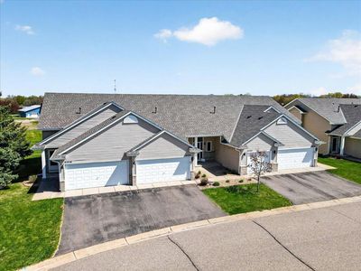 21712 Evergreen Trl