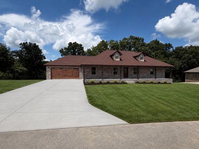 392 Madison Cir