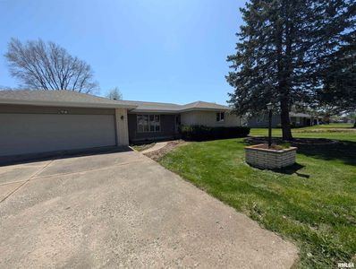 Property at 449 E Oak St, Washburn, IL