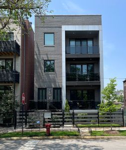 1834 N Rockwell St UNIT 1R