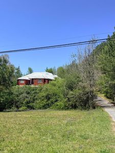 575 Main St