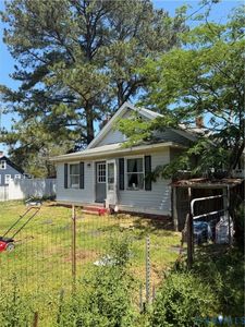 Property at 3333 Guinea Cir, Hayes, VA