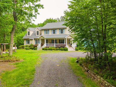 210 White Mountain Ln