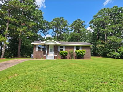 401 Fairwoods Dr