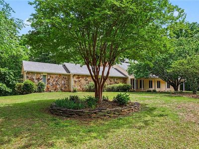 9270 Riverclub Pkwy