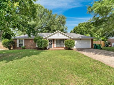 227 N Samuel Pl
