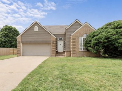 482 Clearwood Ave