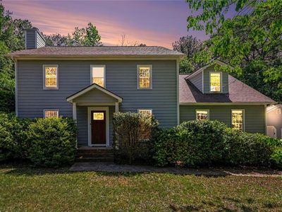 215 Hampton Woods Dr