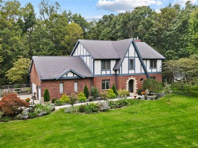 1079 Berryhill Rd