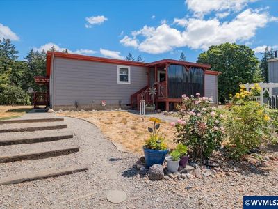 39331 Highway 99 E