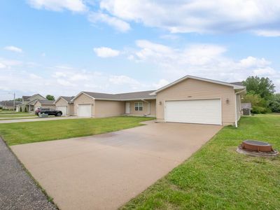 5480 Summerland Dr
