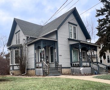 Property at 462 Ashland Ave, Elgin, IL