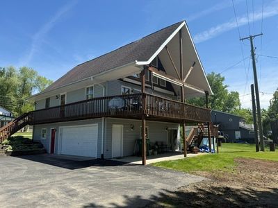 12752 Carolyn Pl
