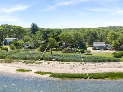 21 Breeze Hill Rd